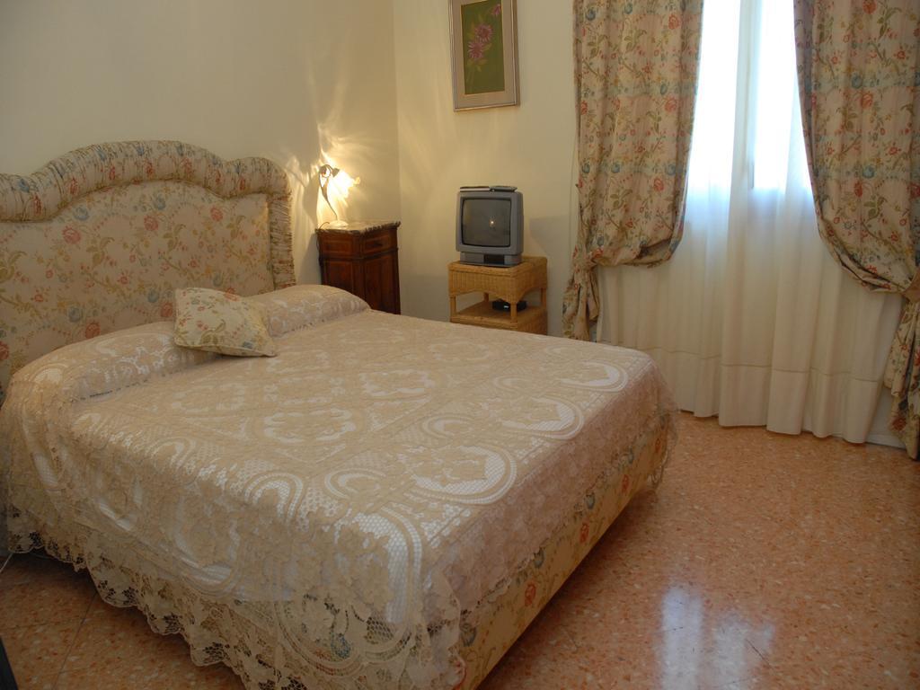 Bed and Breakfast Casa Rachele Piano di Sorrento Pokoj fotografie